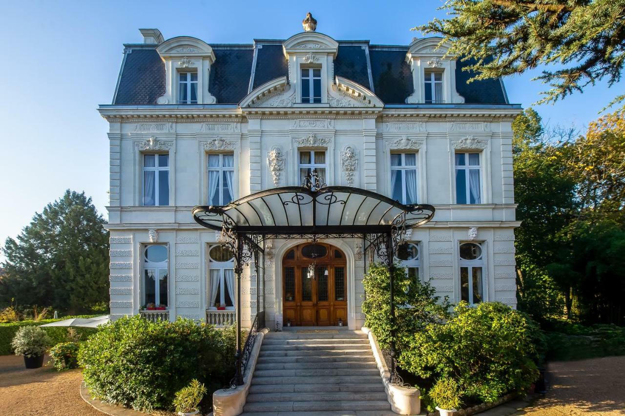 Hotel Chateau De Verrieres & Spa Сомюр Экстерьер фото